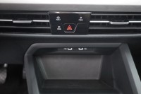 VW Golf VIII Variant 1.5 eTSI DSG