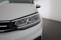 VW Touran 2.0 TDI R-Line