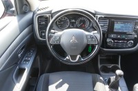 Mitsubishi Outlander 2.0 MIVEC SUV-Star 2WD