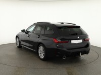 BMW 320 320i Touring M Sport Aut.