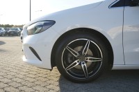 Mercedes-Benz B 200 B200