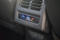 VW Golf VIII Variant R-Line eTSI