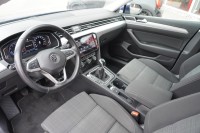 VW Passat Variant 1.5 TSI R-Line
