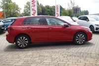 VW Golf VIII Active eTSI DSG