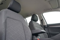 VW Golf VIII Variant Life eTSI