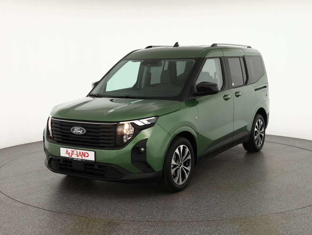 Ford Tourneo Courier Titanium 1.0 EB