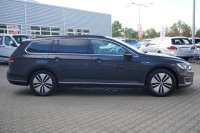 VW Passat Variant GTE