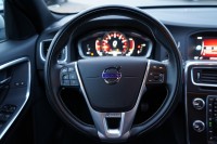 Volvo V60 Kombi 1.5 R-Design