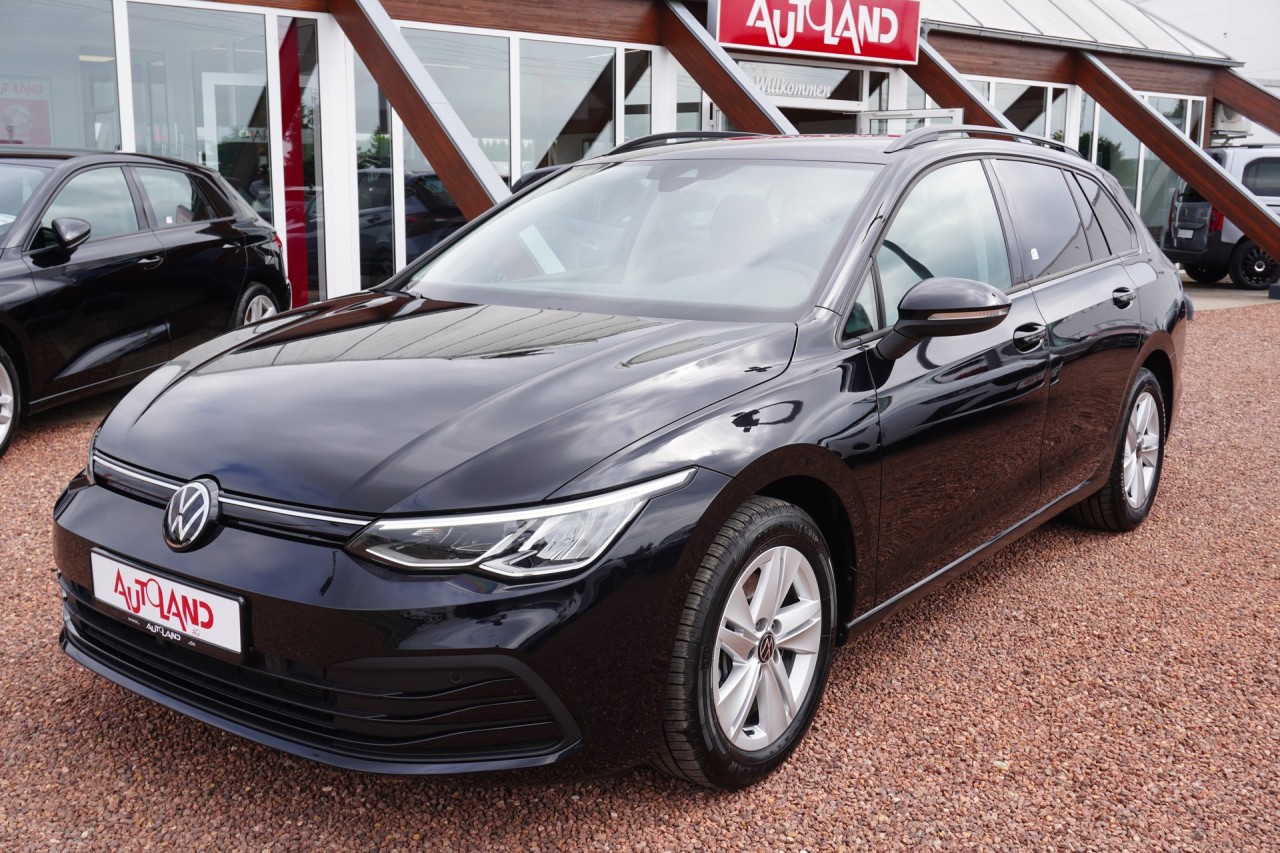 VW Golf VIII Variant 2.0 TDI Life DSG
