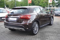 Mercedes-Benz GLA 180 Autom. AMG Line