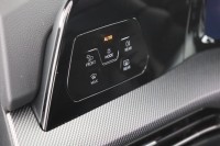 VW Golf VIII Variant 1.5 eTSI R-Line DSG