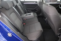 VW Passat Variant 2.0 TDI DSG R-Line