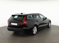 Volvo V60 D3 Momentum Pro