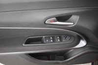 Fiat 600e Red