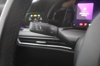 VW Golf VIII Variant 2.0 TSI DSG R-Line