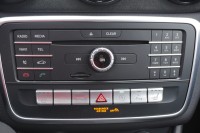 Mercedes-Benz CLA 200 AMG Line