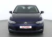 VW Golf VIII 1.5 eTSI DSG