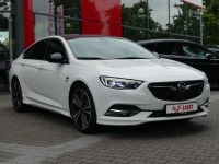 Opel Insignia GS 2.0 Turbo 4x4 OPC Line