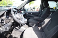 Mercedes-Benz V-Klasse V300 d AMG-Line 4MATIC lang