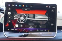 VW Golf VIII Variant 1.5 eTSI R-Line