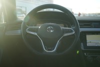 VW Passat Variant GTE