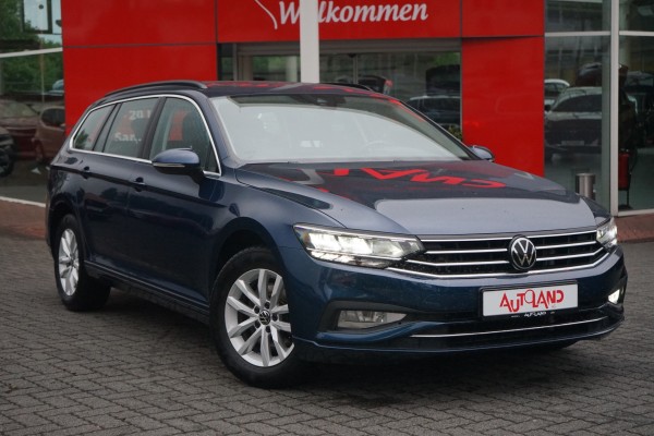 VW Passat Variant 1.5 TSI Business Pano Stdhz.