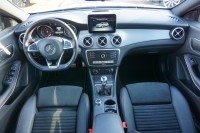 Mercedes-Benz CLA 200 AMG Line