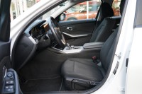 BMW 330 i Advantage