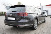 VW Passat Variant 2.0 TDI DSG 4Motion R-Line
