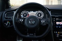 VW Golf VII Variant 2.0 DSG R 4Motion