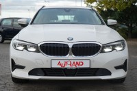 BMW 320 320d Touring Advantage Aut.