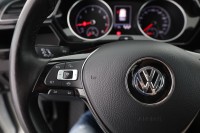 VW Touran 1.5 TSI Highline R-Line