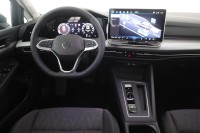 VW Golf VIII Variant 1.5 TSI DSG