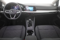 VW Golf VIII Variant 1.0 TSI