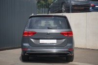 VW Touran 1.5 R-Line