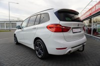 BMW 218 i Advantage Aut.