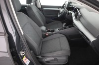 VW Golf VIII Variant 1.0 TSI