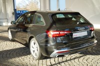 Audi A4 Avant 35 2.0 TDI S line