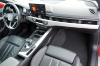 Audi A4 40 TFSI Avant S line