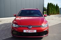 VW Golf VIII Variant 2.0 R-Line