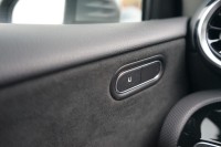 Mercedes-Benz A 180 A180 AMG Line
