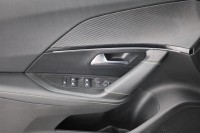 Peugeot 2008 PureTech 130 Aut.