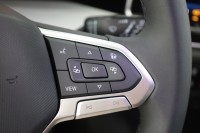 VW Golf VIII Variant 1.5 TSI
