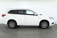 Mitsubishi Outlander 2.4 PHEV 4WD