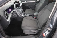 VW Golf VIII Variant 1.5 eTSI DSG