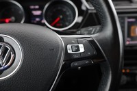 VW Touran 2.0 TDI R-Line