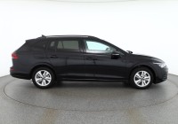 VW Golf VIII Variant 1.5 eTSI DSG Life
