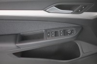 VW Golf VIII Variant 1.0 eTSI DSG