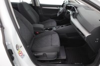 VW Golf VIII Variant 1.0 eTSI DSG Life