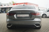 Jaguar XE D180 R-Dynamic HSE